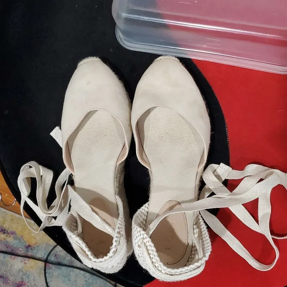 Boden Made In Spain Lace Up Espadrille Wedge In Cream Size 40 Or 9